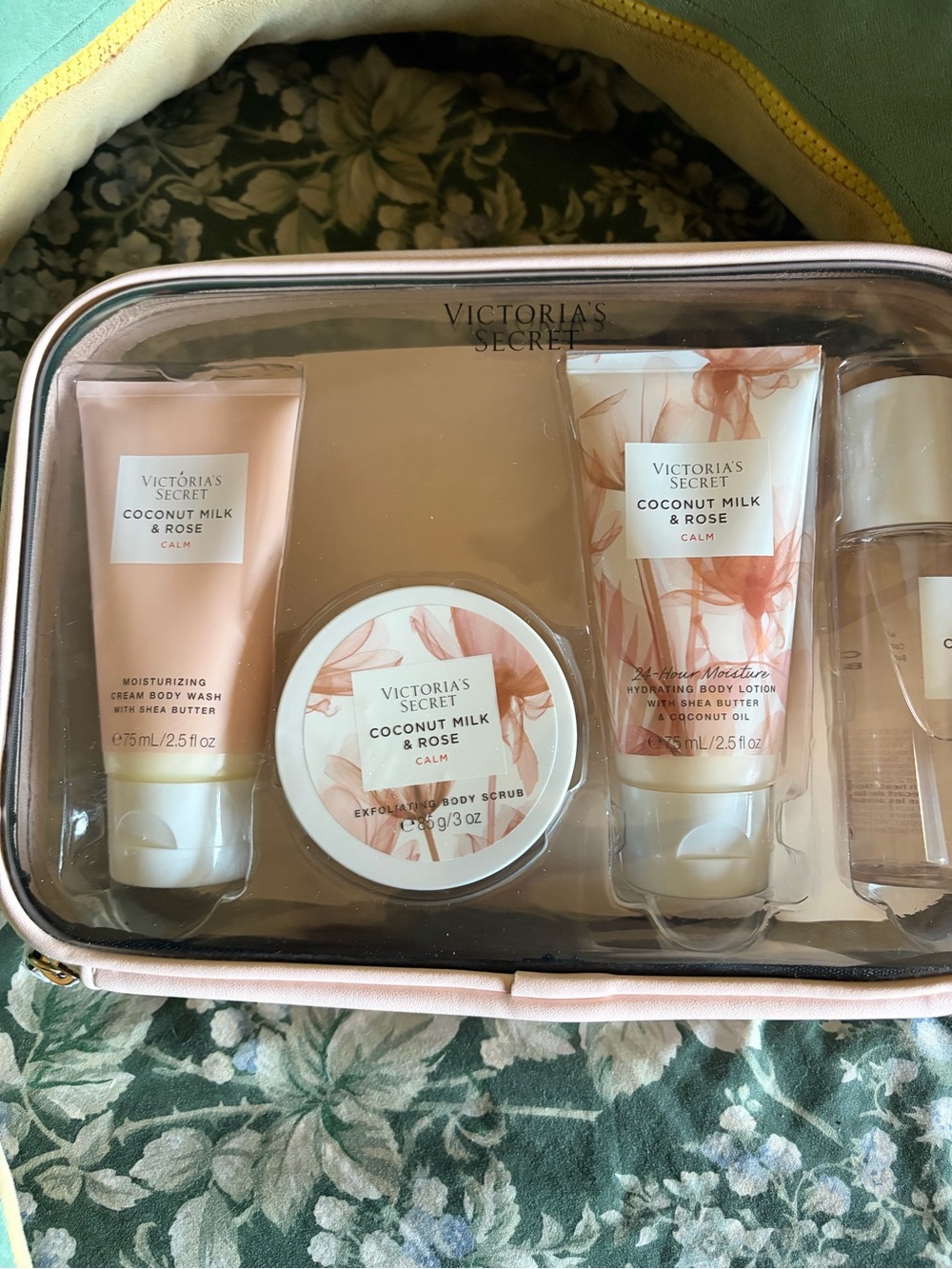 Victoria's Secret Coconut Milk & Rose Gift Set - Blush Pink New in package